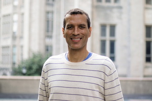 Victor Padilla-Taylor headshot