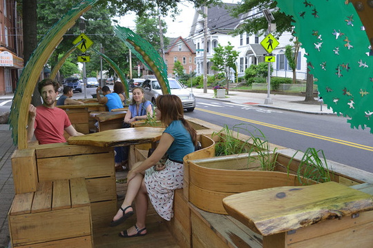Connecting With Nature at New Havens Urban Parklet